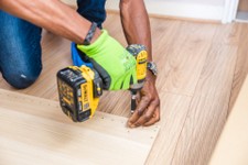handyman-3546193_1920.jpg