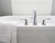 bathroom-bathtub-ceramic-534116.jpg